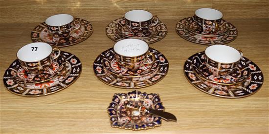 A Royal Crown Derby part tea service